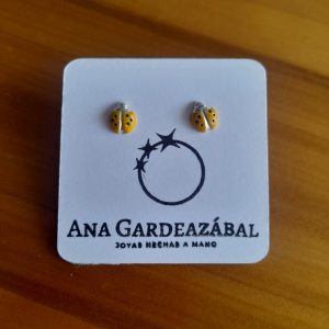 Topo mariquita amarilla